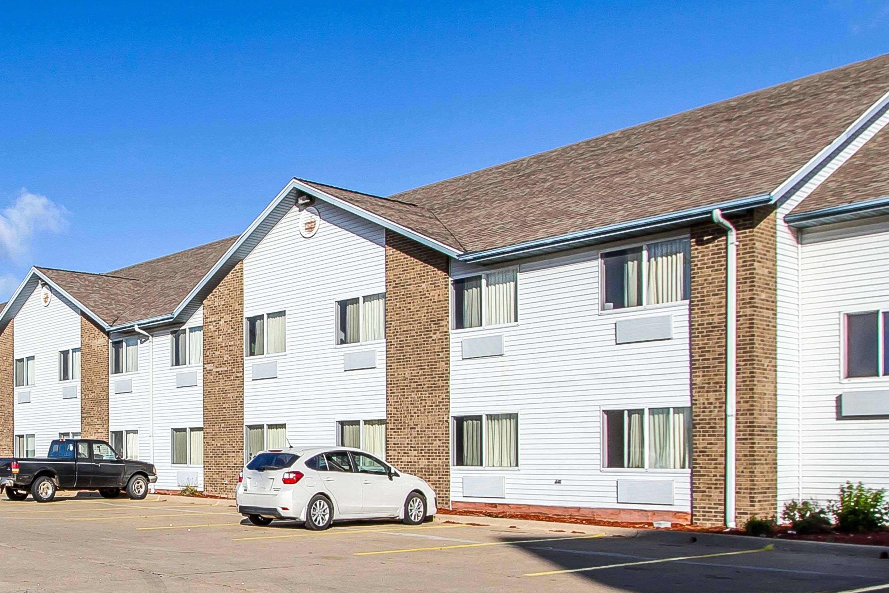Econo Lodge & Suites Pekin Zewnętrze zdjęcie