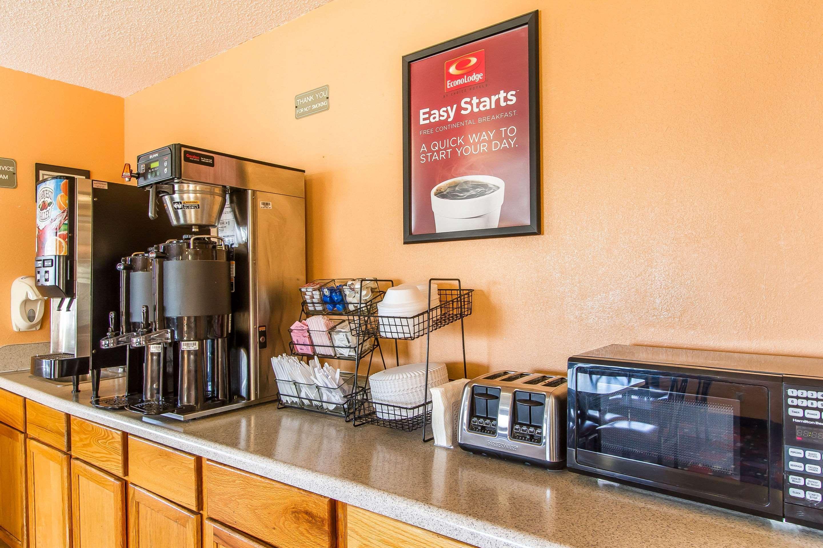 Econo Lodge & Suites Pekin Zewnętrze zdjęcie
